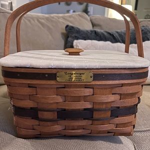 1992 Longaberger cake basket